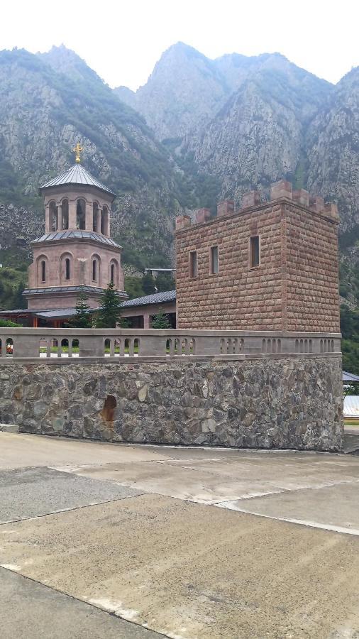 Eastern Georgia Hotel Kazbegi ภายนอก รูปภาพ